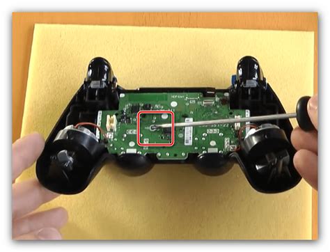 Как разобрать джойстик PS4