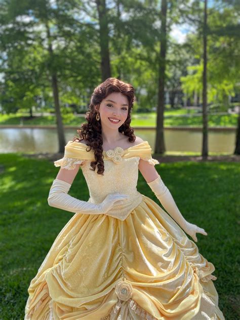 Pin By Danny Hekierski On Belle In Yellow Dress Disney Princess