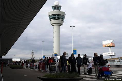 Ook Maandag Nog Drukke Dag Op Schiphol Ditjes En Datjes