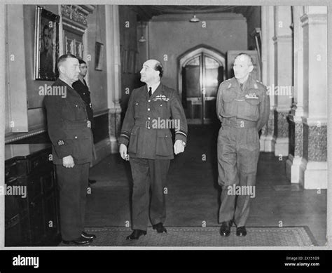 General Montgomery At R A F Staff College General Sir Bernard Montgomery Visited The R A F