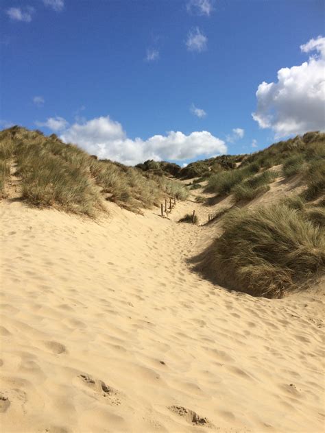 dunes3 – Looney Dunes