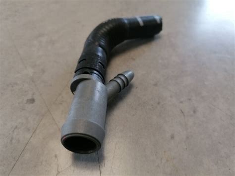 Oem Jaguar F Pace X Cooling Water Hose C Z Genuine For Sale