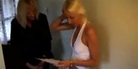 Blonde Gilf Gets Checked By A Sexy DR Tnaflix