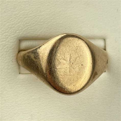 Vintage 9ct Yellow Gold Signet Ring 7.3g Size U — Wheeler Antiques