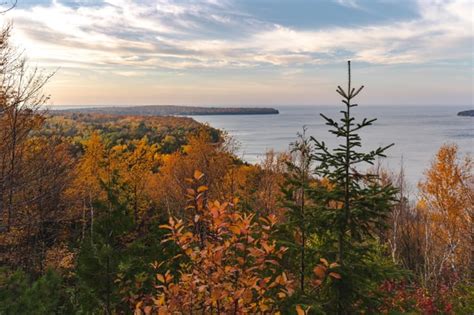 Some fall colors from Peninsula State Park this past weekend : r/wisconsin