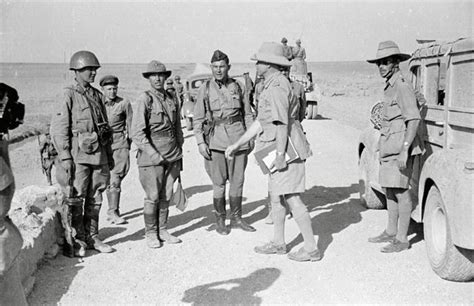 Soviet and British troops meet during coordinated Invasion of Iran, August 1941[700x452] : r ...