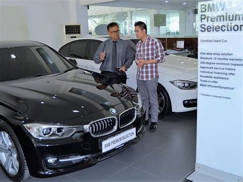 Otoplus Online I Bmw Astra Used Car Siapkan Miliar Buat Tebus Bmw Bekas