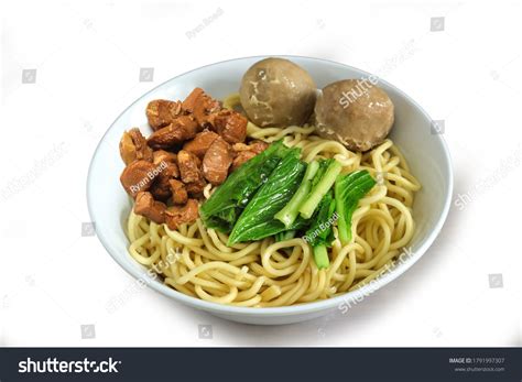 1,358 Mie ayam bakso Images, Stock Photos & Vectors | Shutterstock