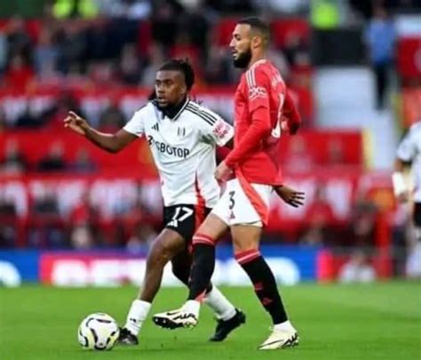 Iwobi Bassey In Action As Zirkzees Late Goal Earns Man United Win