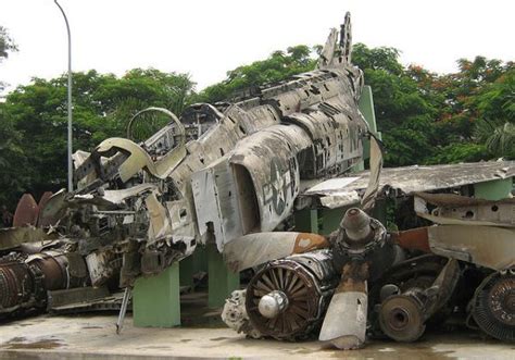 Usaf F 4 Phantom Fighter Bomber Shot Down By The North Vietnamese