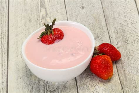 Yoghurt With Strawberry In The Bowl Stock Image Image Of Milk Pink