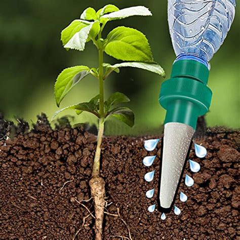 4pcs Plant Self Watering Spikes Garden Plant Watering Devices