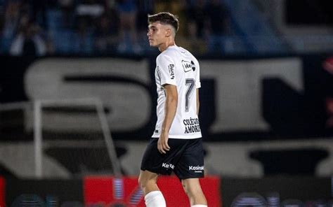 Corinthians acerta renovação contratual de craque da Copinha Alta