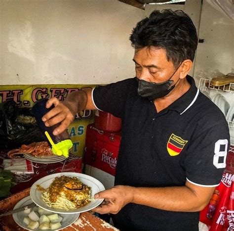 Kuliner Khas Kota Hujan Bogor Yang Wajib Dicoba Bisnis Muda