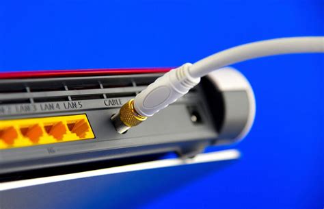 AVM FRITZ!Box 6660 Cable im Praxistest || Bild 3 / 41