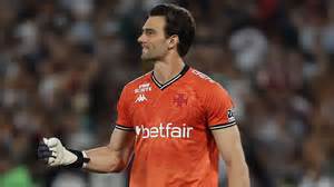 Bilé Goleiro Do Vasco - Todos os pênaltis que Léo Jardim defendeu como goleiro do Vasco da Gama