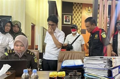 Penyidik Kejati Geledah Kantor BPN Wilayah Sulsel Jawa Pos