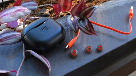 JBL Tune 125TWS Review - SoundGuys