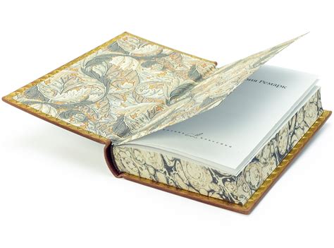 Подарочная книга На западном фронте без перемен, Э. М. Ремарк