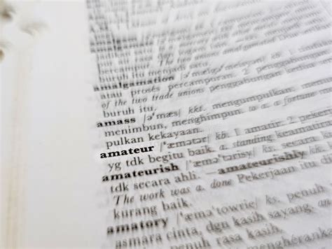 A Close Up Of The Word Amateur In The English To Indonesian Dictionary For Word Background Or