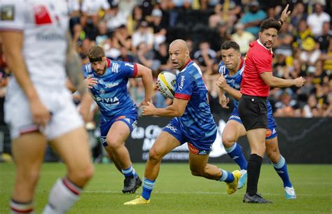 Stade Rochelais Dillyn Leyds Vers Une Prolongation Avec Les Jaune Et Noir