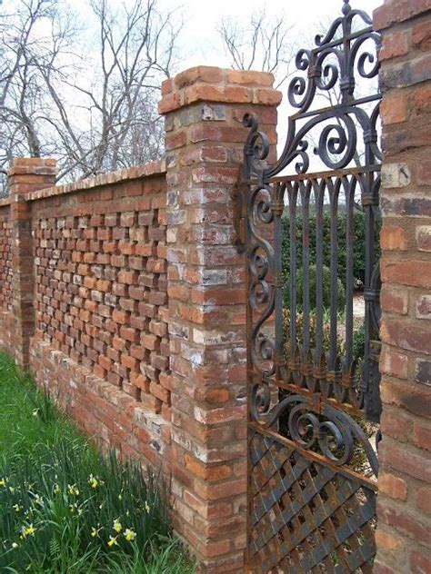 13 Brick Fence and Column Designs - A Quick Planning Guide - Love Home ...