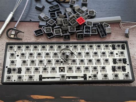 Mo Finance EPOMAKER SKYLOONG SK Hot Swappable RGB Mechanical Gaming Keyboard