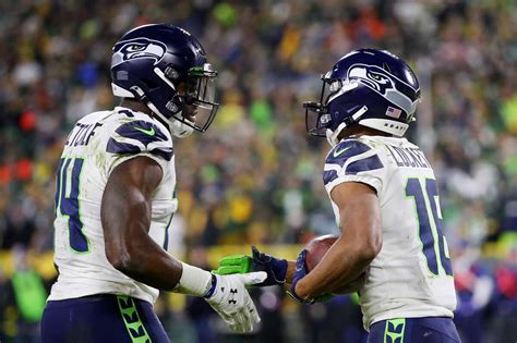 Seattle Seahawks Have Arguably NFL S Top WR Tandem In Metcalf Lockett