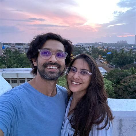 Vikrant Massey Sheetal Thakur Get Married In An Intimate Ceremony In