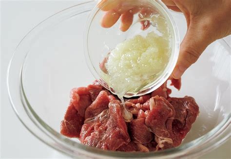 正月太りを解消！ 罪悪感なしの肉食ダイエットレシピ本『カロリー12、なのにウマすぎ！ 夢のやせる肉』｜株式会社オレンジページのプレスリリース