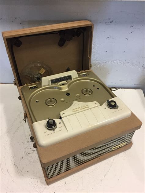 UW SWAP Online Auction - Vintage Reel to Reel Tape Recorder (Parts/ Repair)