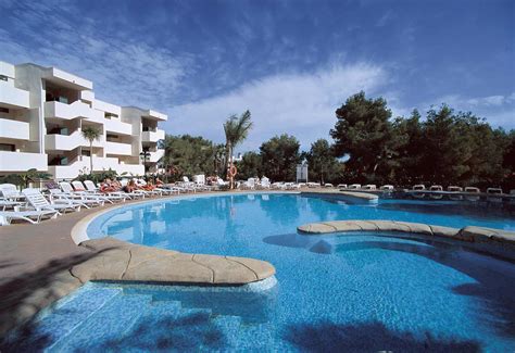 Festival Village Aparthotel in Salou, Costa Dorada | loveholidays