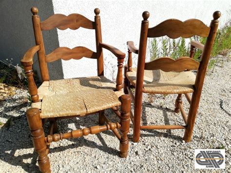 Lot 36 Chaises Et Fauteuils Assortis Bois Massif Et Paille Occasion