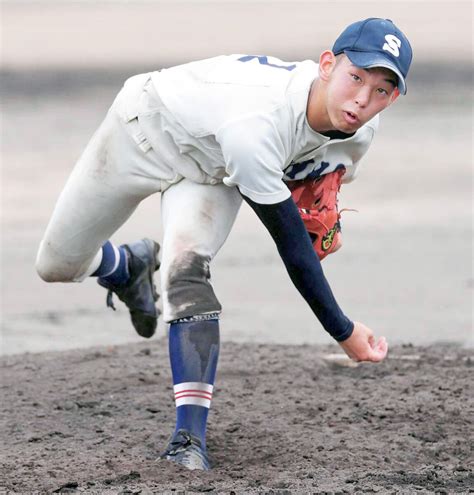 【高校野球】神港橘・中間裕瑛がサヨナラ呼ぶ10回2失点完投 今秋ドラ1位候補でobの関大・金丸夢斗からの金言に応えた スポーツ報知