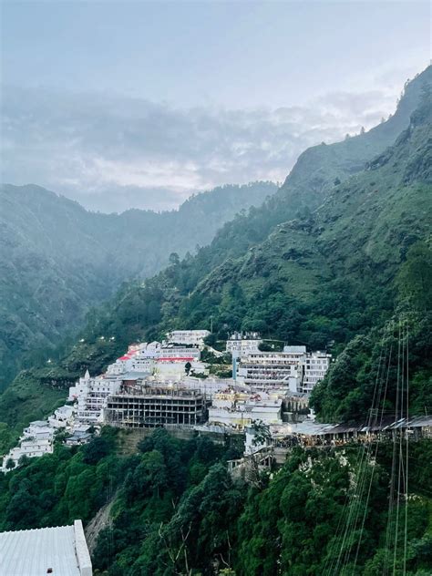 Bhawan , mata vaishno devi | Vaishno devi, Mata vaishno devi, Travel ...