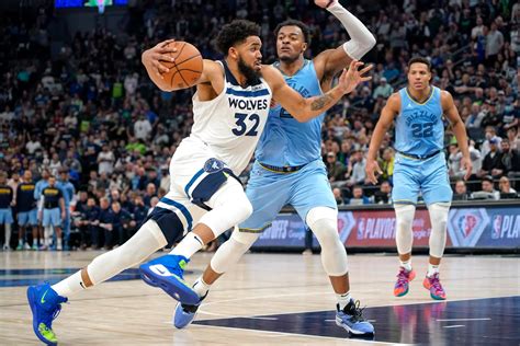 NBA Rumors: LA Clippers to Acquire Karl-Anthony Towns from the