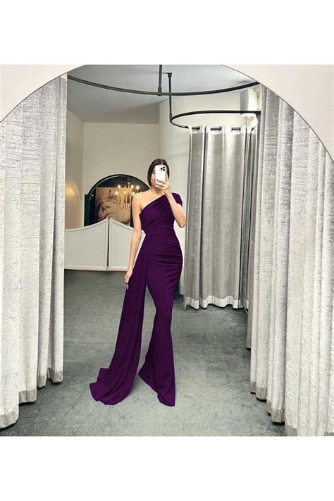 Secret Passion Lingerie Mor Esnek Kumaş Tek Omuz Yan Kuyruk Detaylı Balık Kesim Abiye Ve