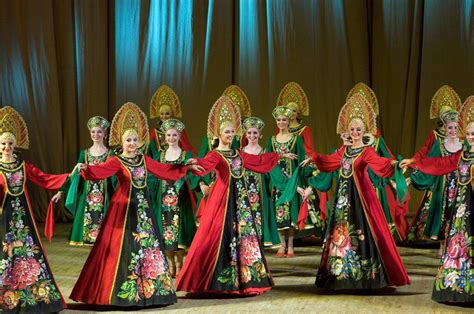 сценические костюмы в народном стиле: 53 тыс изображений найдено в ...