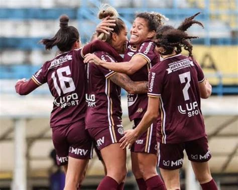 Ferroviária vence São Paulo nos pênaltis e pega o Corinthians na final