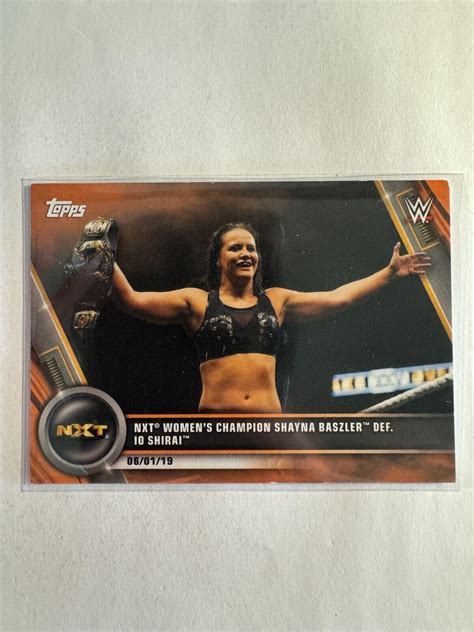 K210 829 2020 Topps WWE Women S Division Orange 33 Shayna Baszler