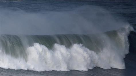 Agita O Mar Tima Coloca Dez Distritos Do Continente Sob Aviso Cnn