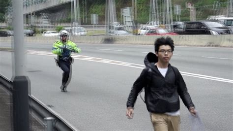 Protester Leads Police On Foot Chase Video