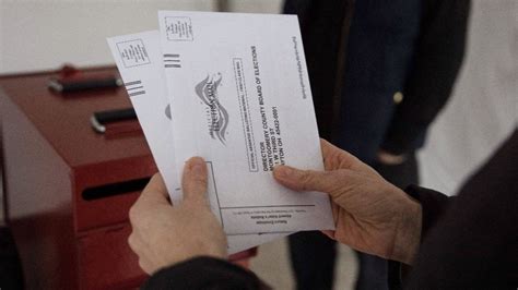 Poll Plurality Of Voters Prefer Voting In Person Over Mail In Ballots