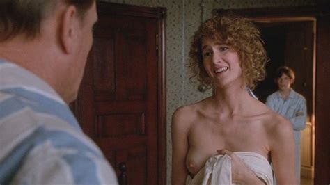 Laura Dern Nude And Sexy Collection 33 Photos Thefappening