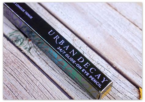 Блеск для губ Urban Decay Naked Lip Gloss отзыв