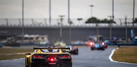 Imsa Varrone Y P Rez Companc Completaron El Roar Before De Daytona