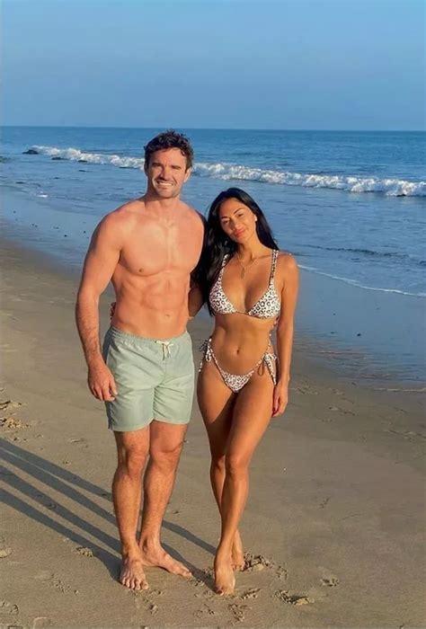 Nicole Scherzinger Wows In String Bikini With Thom Evans As She Drops