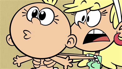 Image S1e23a Leni With Lilypng The Loud House Encyclopedia Fandom Powered By Wikia