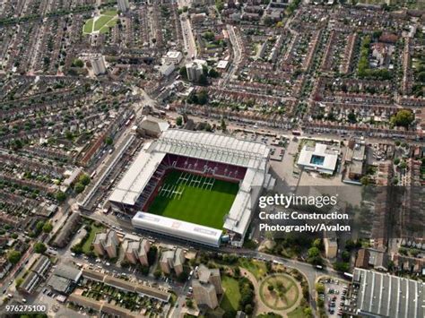 Boleyn Ground Stadium Photos and Premium High Res Pictures - Getty Images