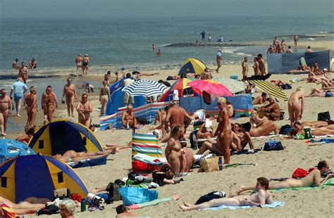 15 Jaar Naaktstrand In Bredene Uitbreiden Kan Maar De Haan Wil Dat